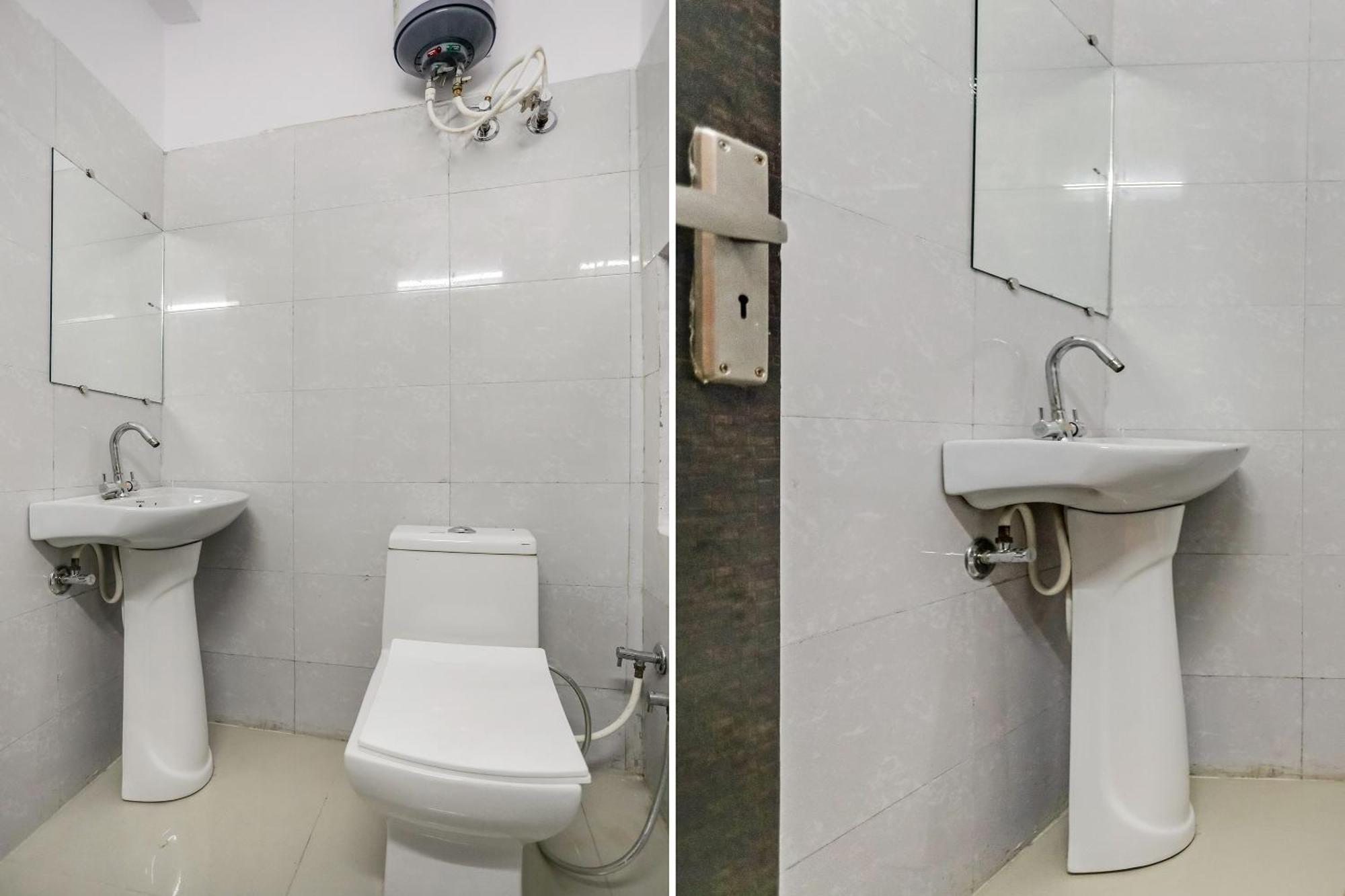 Hotel Capital O 76792 Golden Stone Ghaziabad Esterno foto